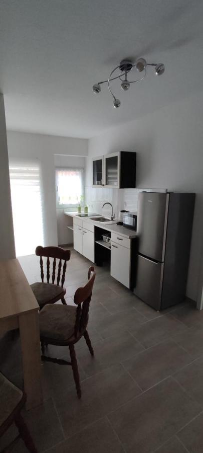 Apartments Zum Stillen Winkel Niederbreitbach Екстериор снимка