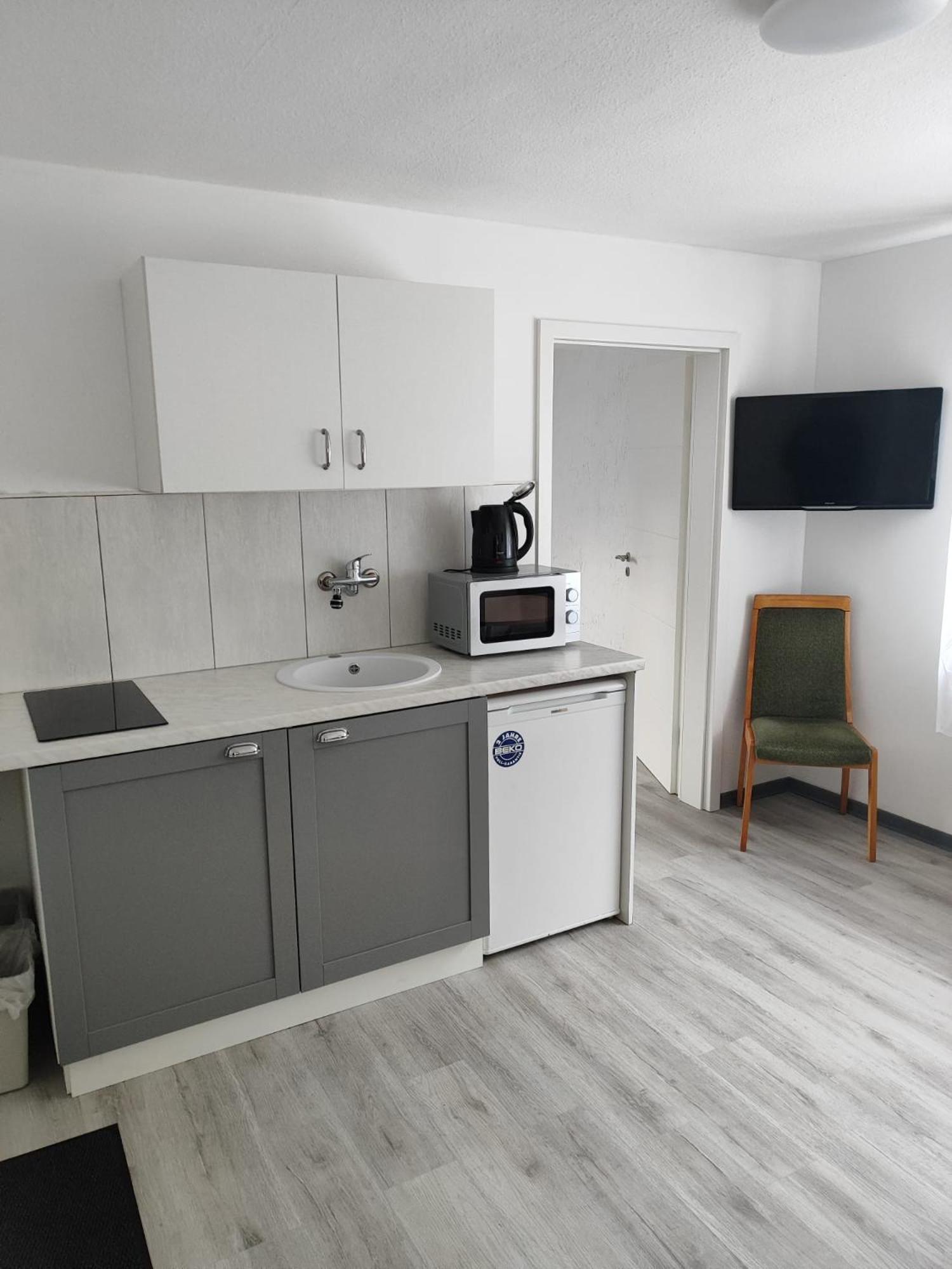 Apartments Zum Stillen Winkel Niederbreitbach Екстериор снимка